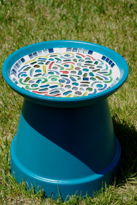 Mosaic Birdbath Tutorial - Happiness is Homemade