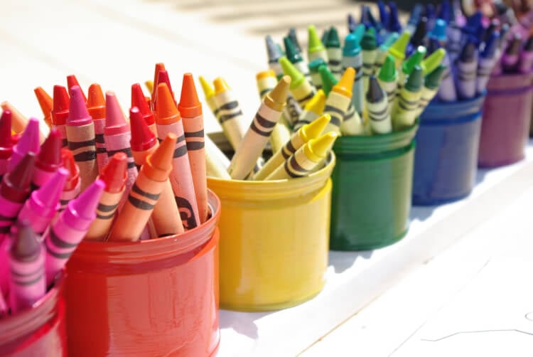 Upcycled Montessori-Style Crayon Holder {Tutorial}