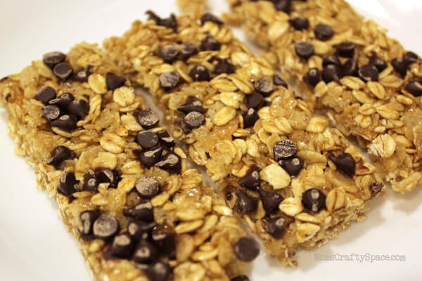 The Best EVER Homemade Chewy Granola Bars