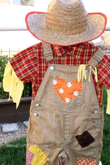 decorate scarecrow toddler costume