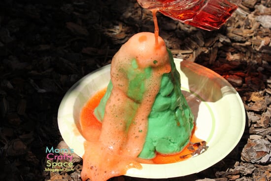 Camp Mom: Vinegar Science, Day 2