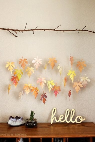 pretty fall leaf wall hanging