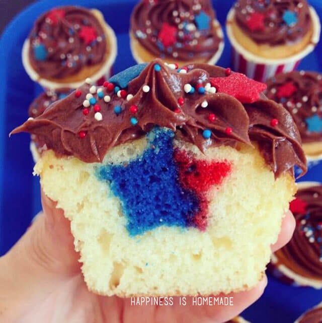 4th of july star surprise cupcakes