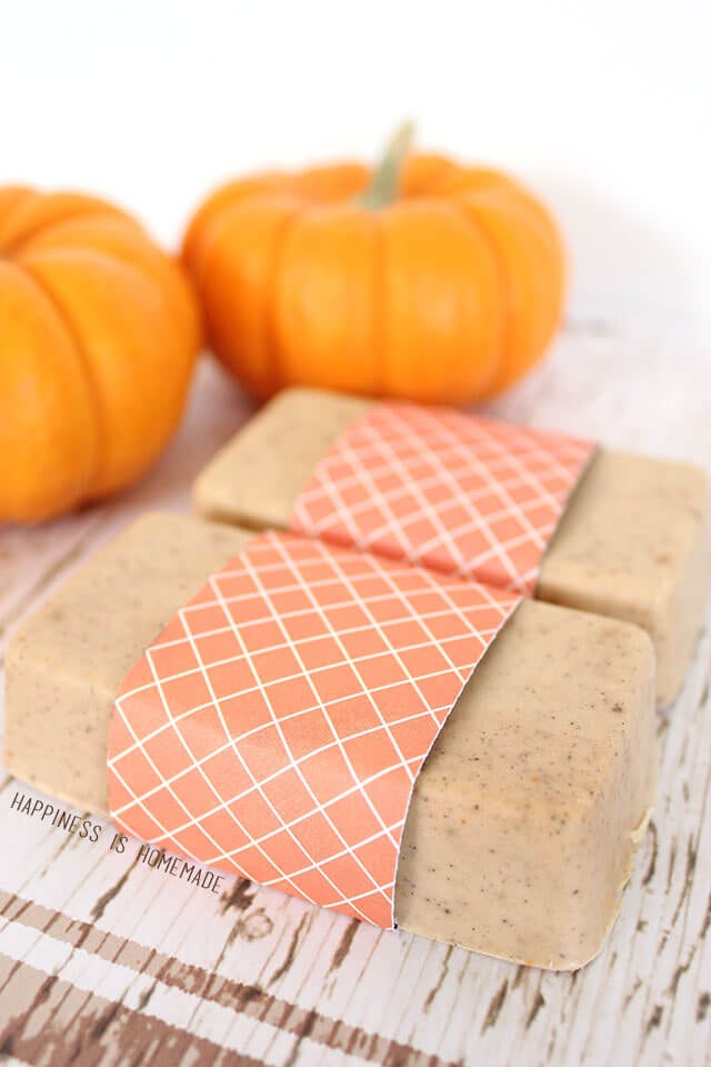 DIY Pumpkin Spice Soap Tutorial