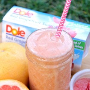 homemade grapefruit smoothie from Dole fruits