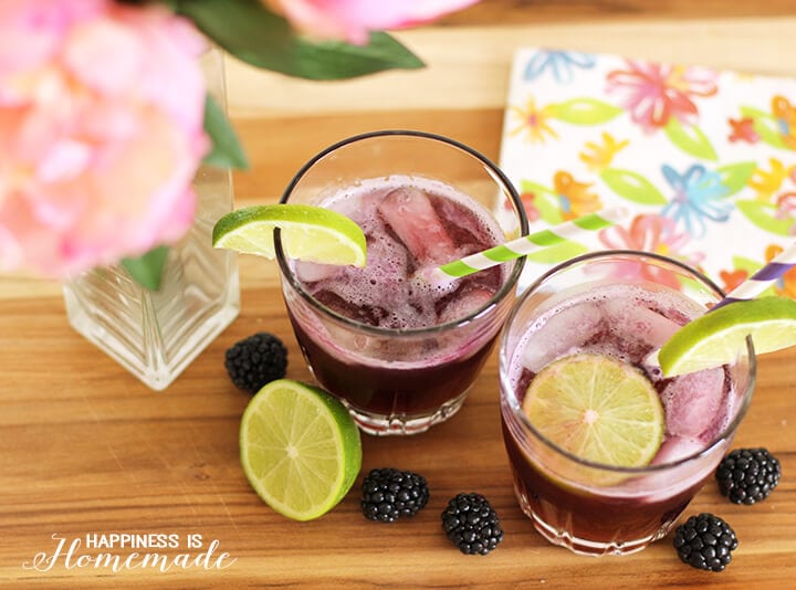 Blackberry Fizz and Easy Party Table Ideas