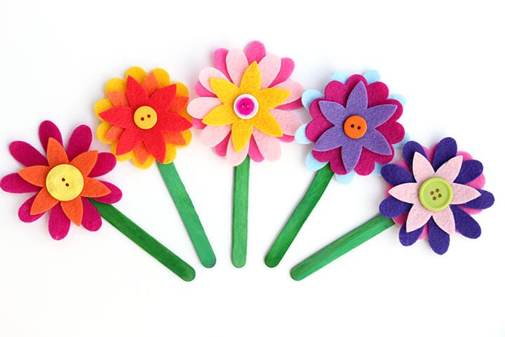 Easy Felt Flower Wreath – Mary Martha Mama