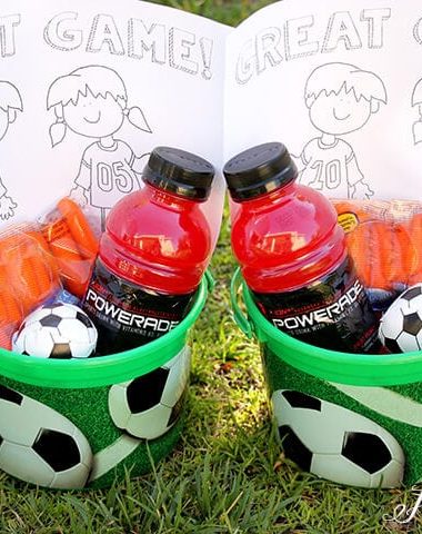 soccer snack idea with printable coloring sheets