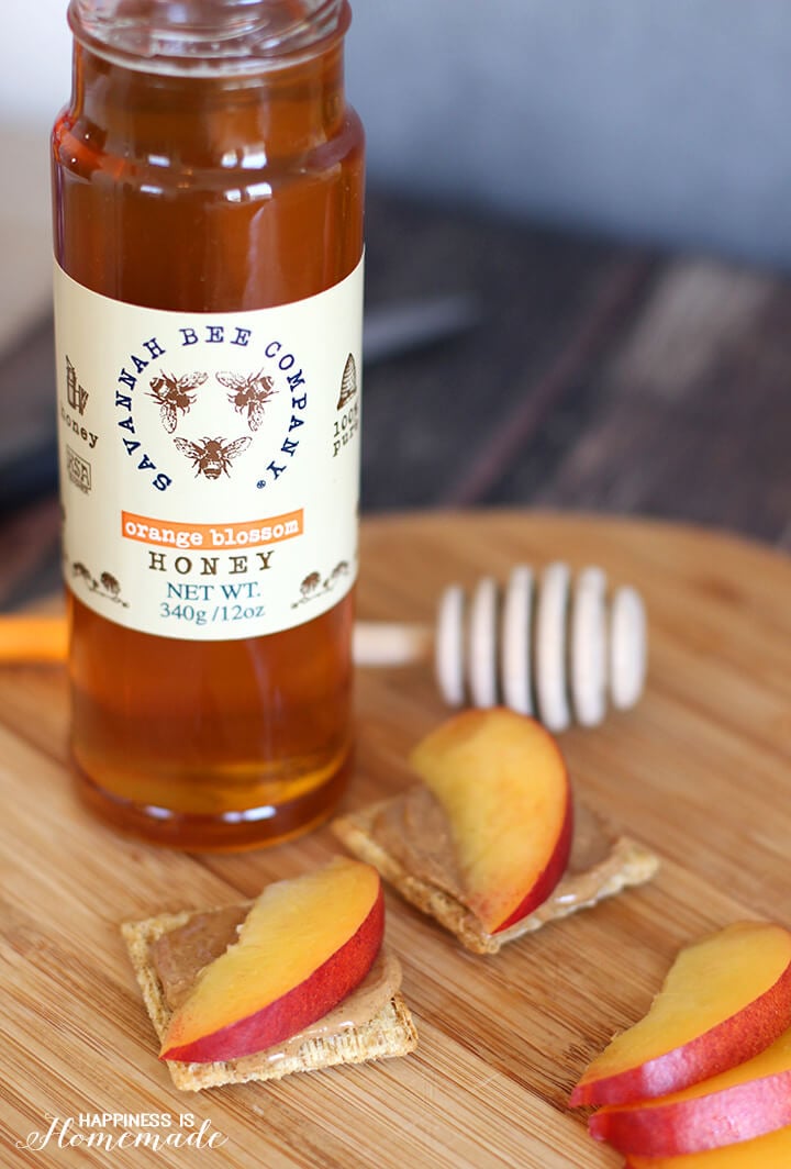 Honey Nectarine Almond Butter Triscuit Crackers
