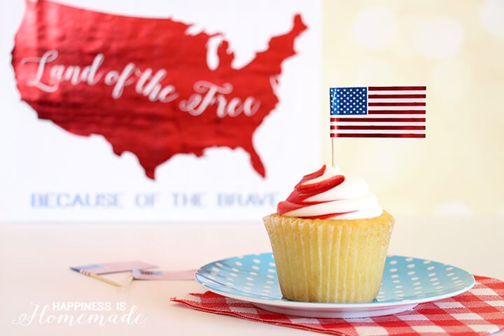 Metallic Foil Flags + “Land of the Free” Printables
