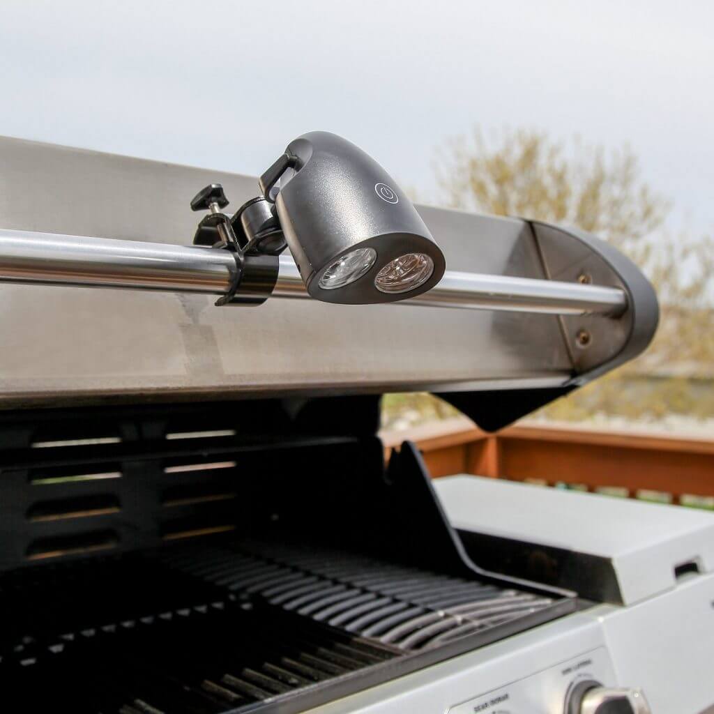 grill light attached to barbecue grill