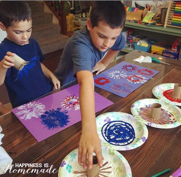 kids making painted fireworks for 4th of july kids craft