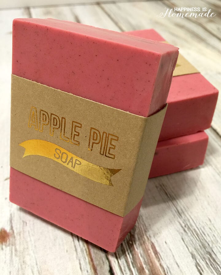 10-Minute Apple Pie Soap Recipe | Most-Liked Homemade Soap Recipes For Frugal Homesteaders
