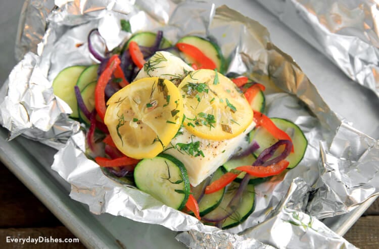 halibut and veggies in foil packet 
