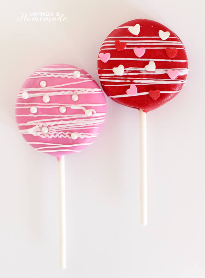 Heart Sprinkled Oreo Pops for Valentine's Day