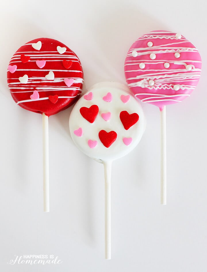 Valentine Oreo Pops for Valentine's Day