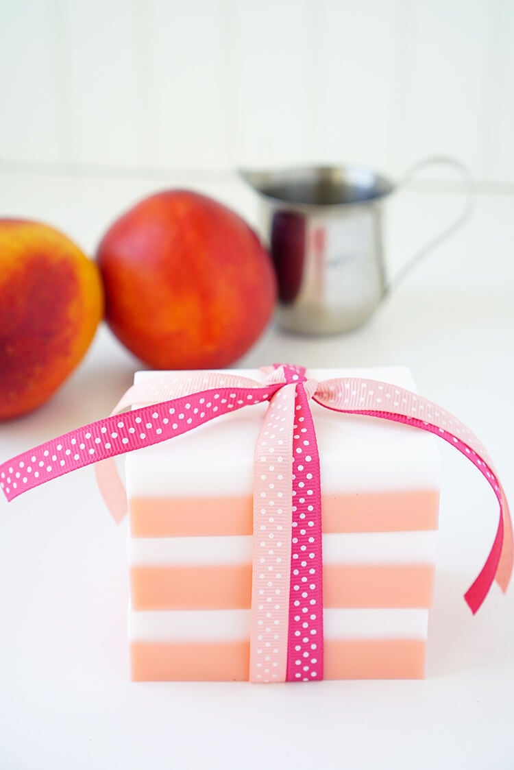 10-Minute DIY Peaches and Cream Soap