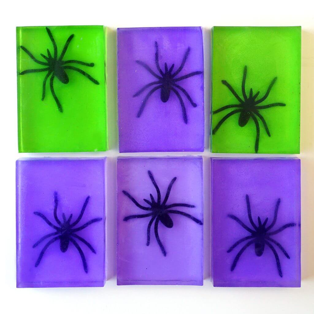 Fun and Spooy DIY Halloween Spider Soap