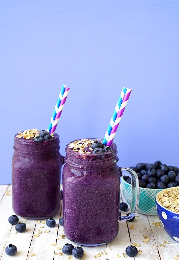 Healthy Blueberry Muffin Smoothies