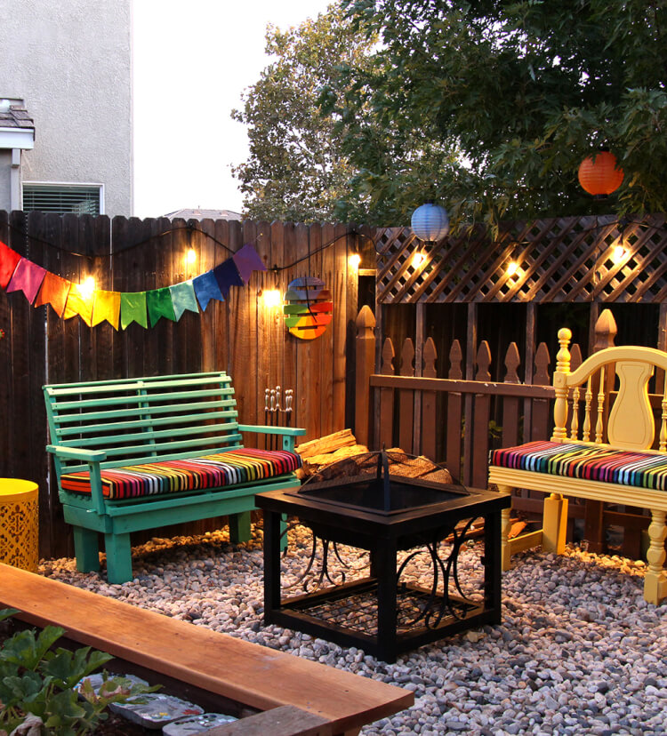 Colorful Outdoor Entertaining Area
