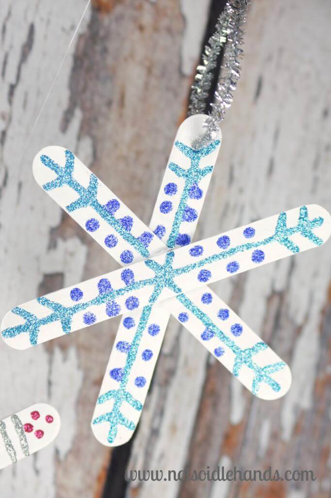 Easy Christmas Kids Crafts that Anyone Can Make 
