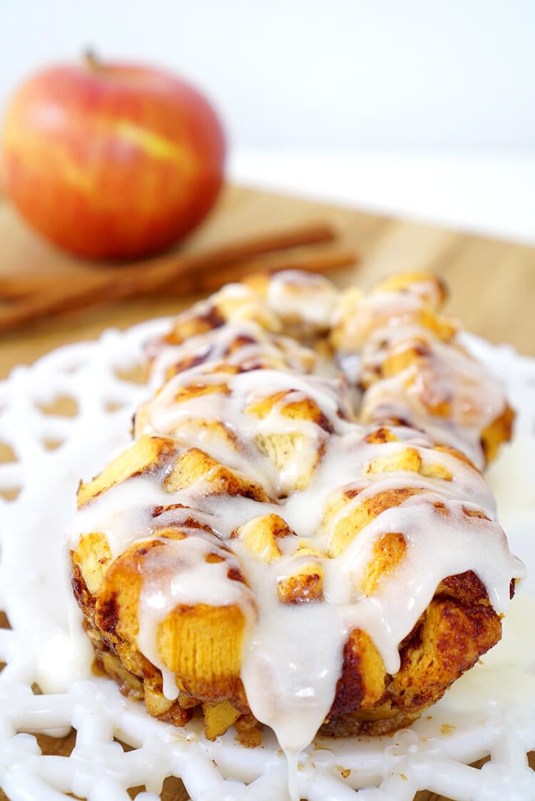 Apple Cinnamon Monkey Bread