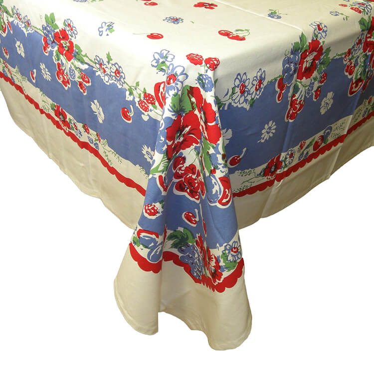 very berry tablecloth for home kitchen