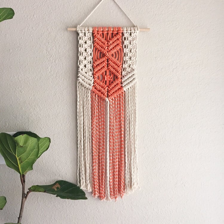 Macrame Made Easy: Stylish Patterns and Projects for Beginners