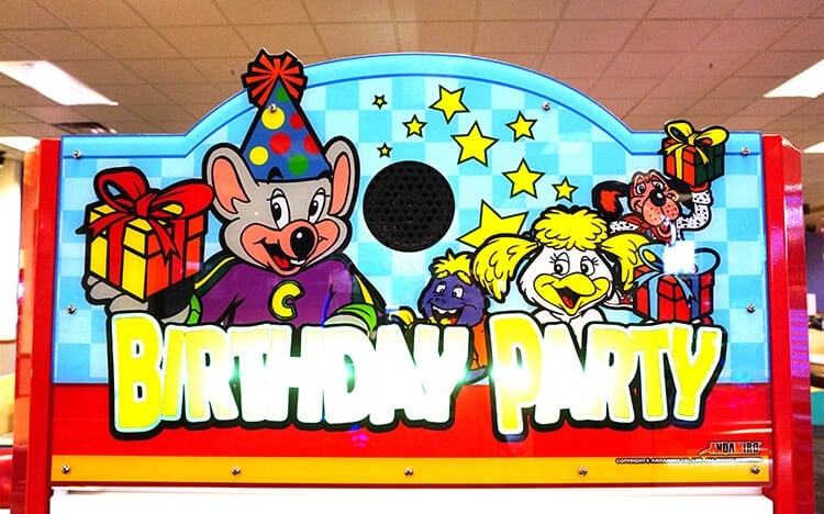 chuck e cheese birthday party game 