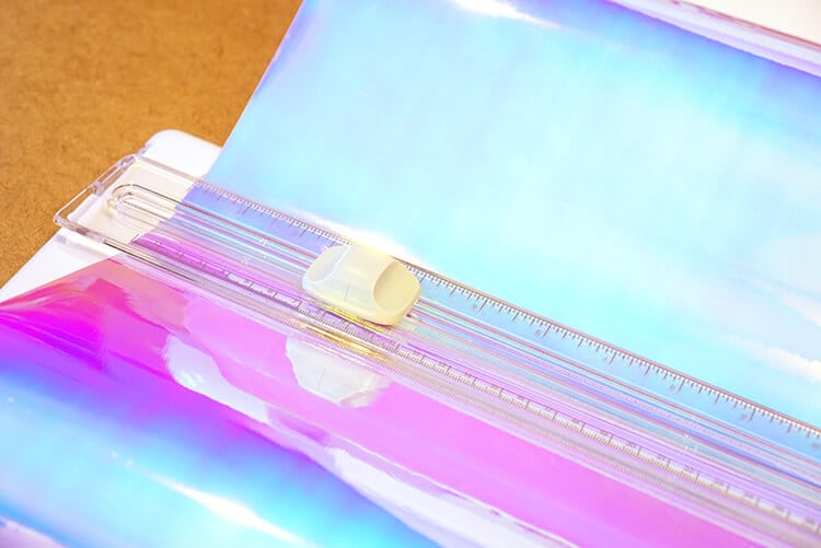 cutting cricut opal holographic vinyl material