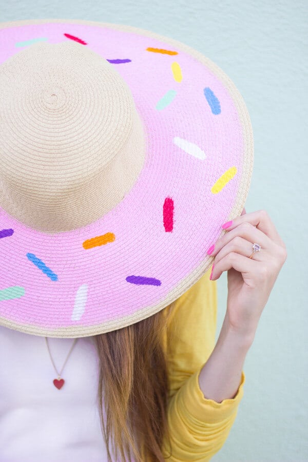 donut floppy hat worn by girl