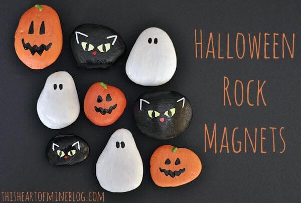 halloween painted rock magnets 