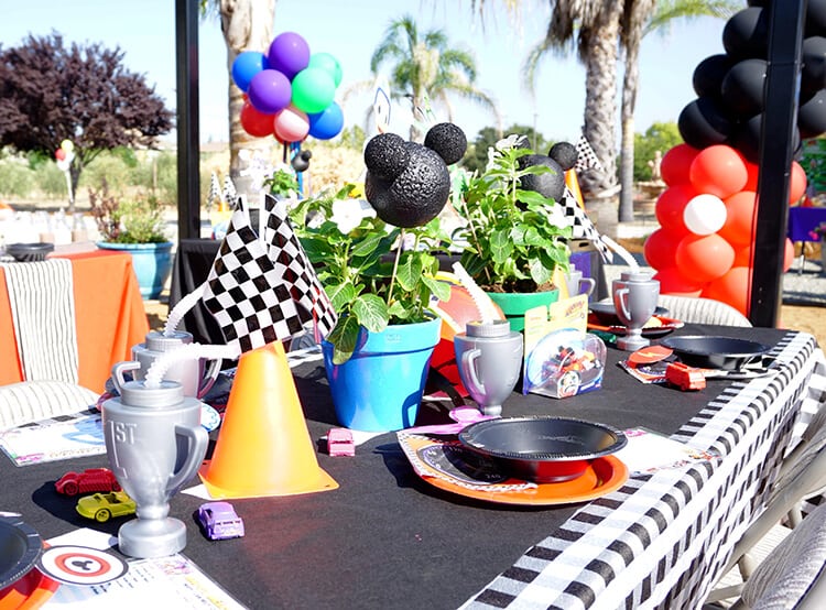 party beverage table from disney