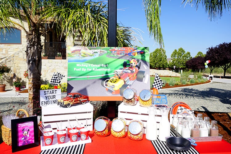 mickey and the roaster racers party snack table