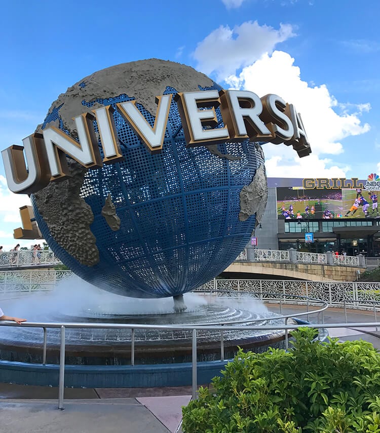universal studios florida globe