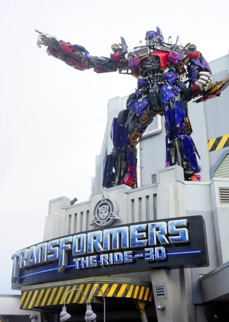 transformers the ride 3d entrance 