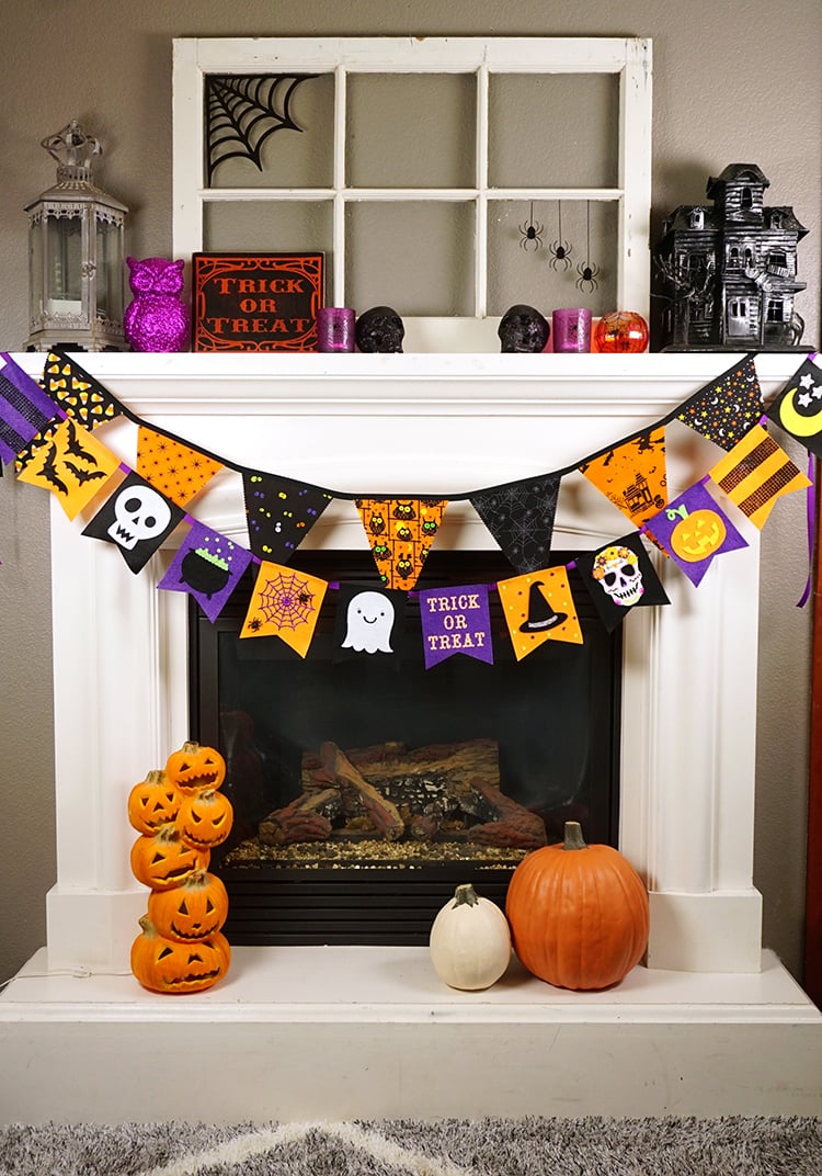halloween banner fully assembled and adhered to mantel