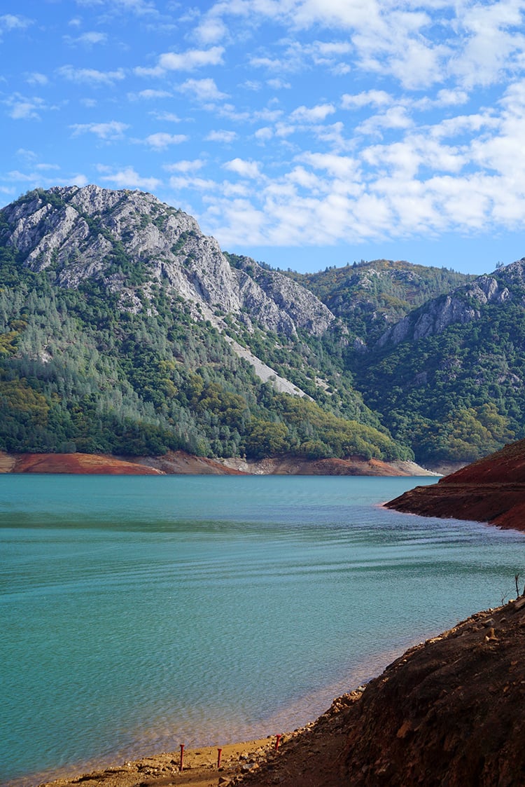 lake shasta boat ride view of shasta lake