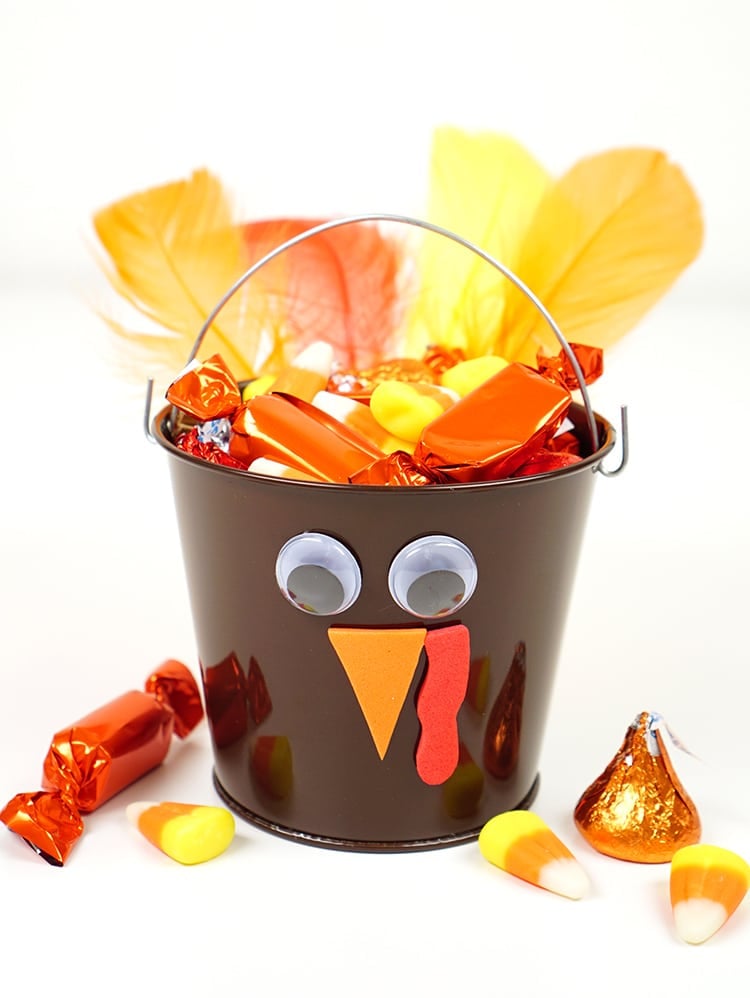 cute turkey treat buckets for thanksgiving