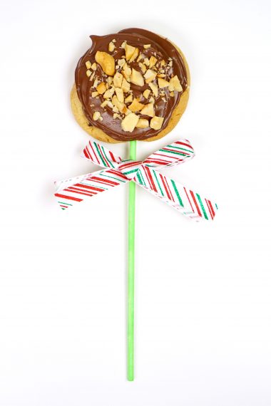 cute Nutella cookie pops for Christmas