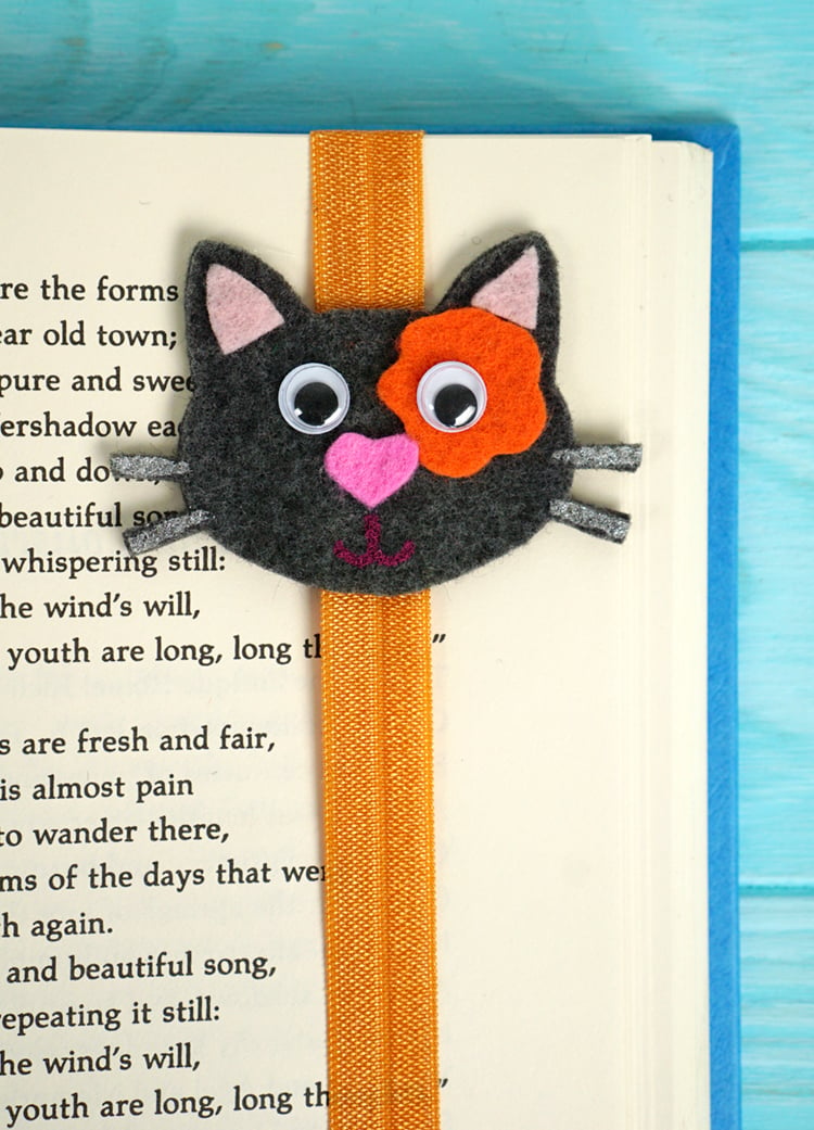 adorable black and orange kitty felt bookmark