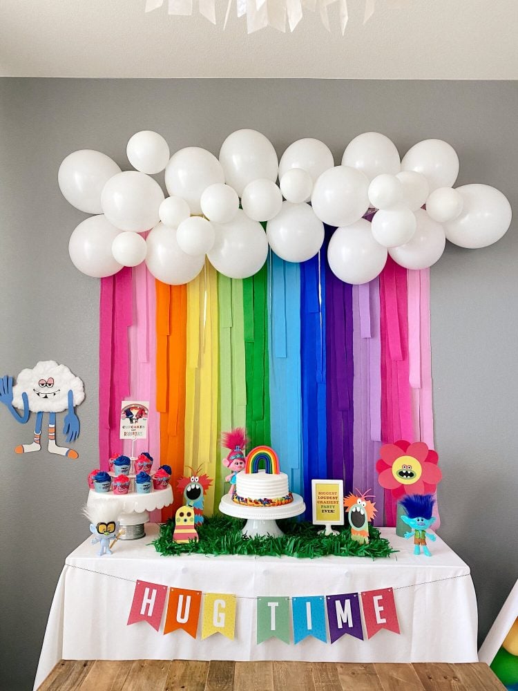 Trolls birthday party table decor 