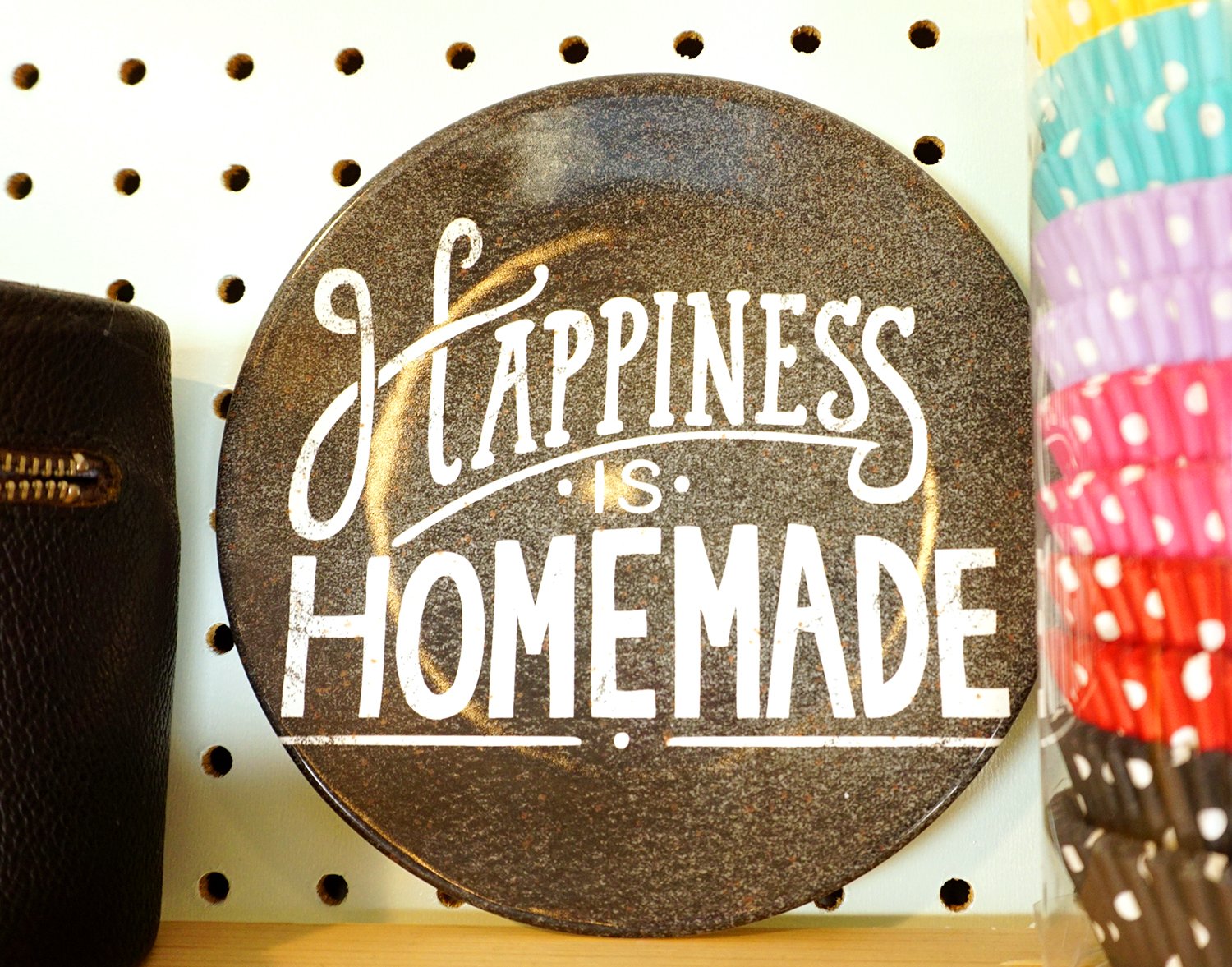 happiness is homemade plate display sign