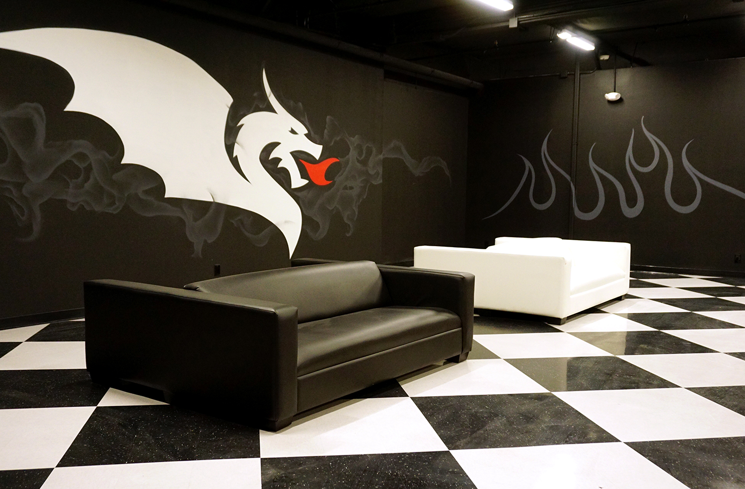 upstairs lounge at mojo dojo