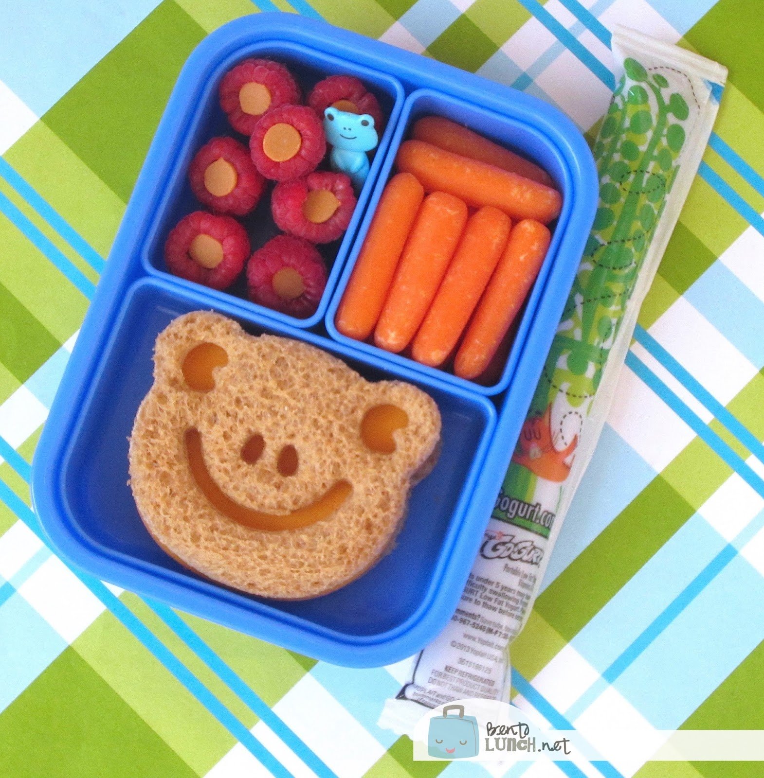 smiling frog sandwich in kids bento box 