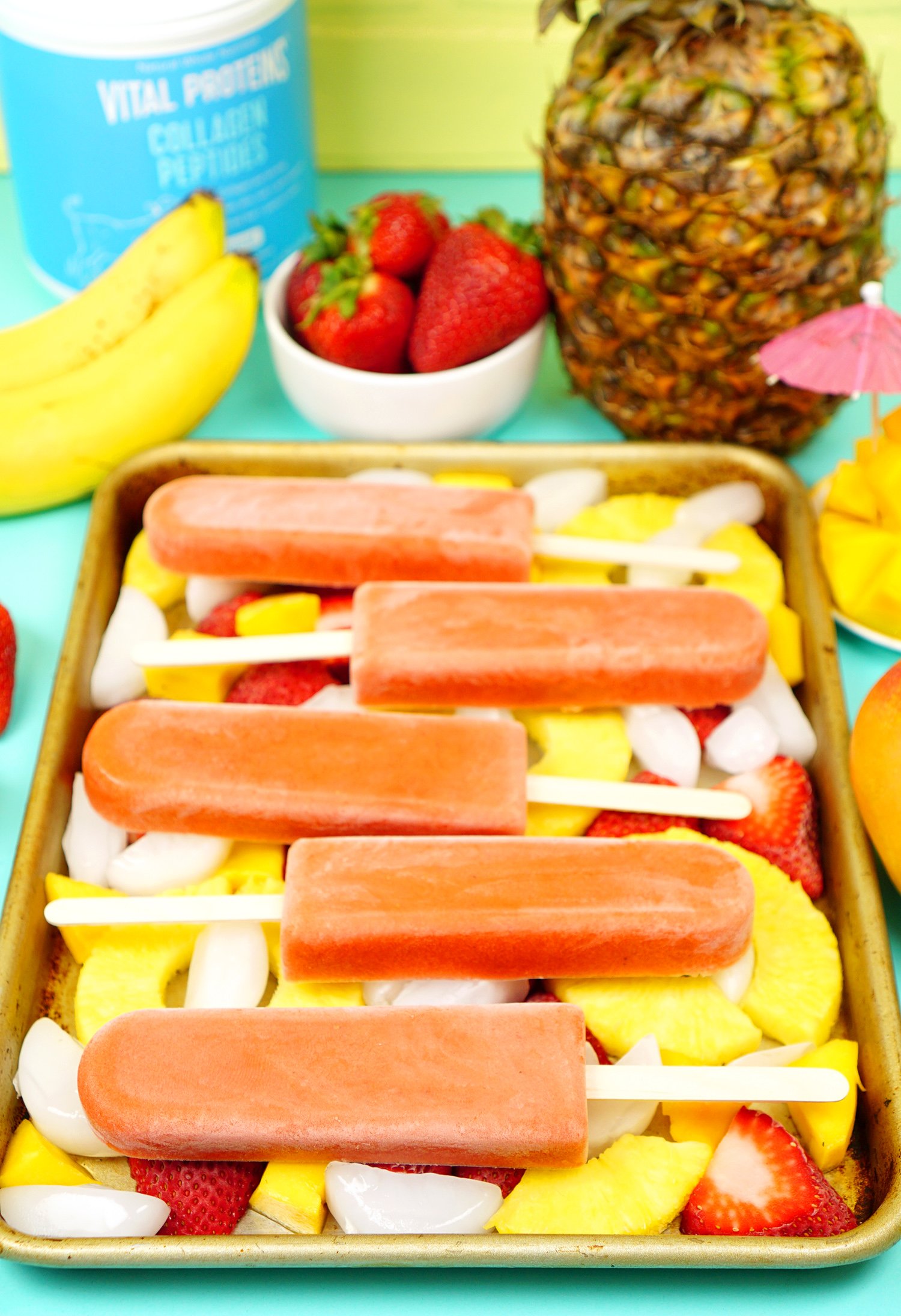 the best frozen fruit popsicles on tray