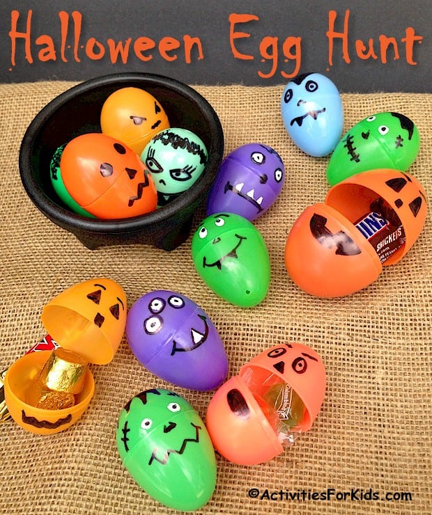 halloween egg hunt game 