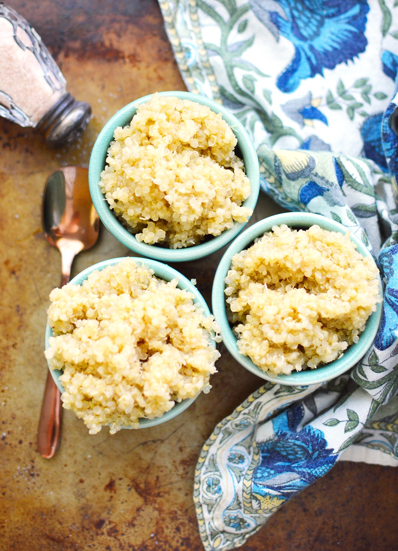 Delicious Instant Pot Quinoa in Bowls