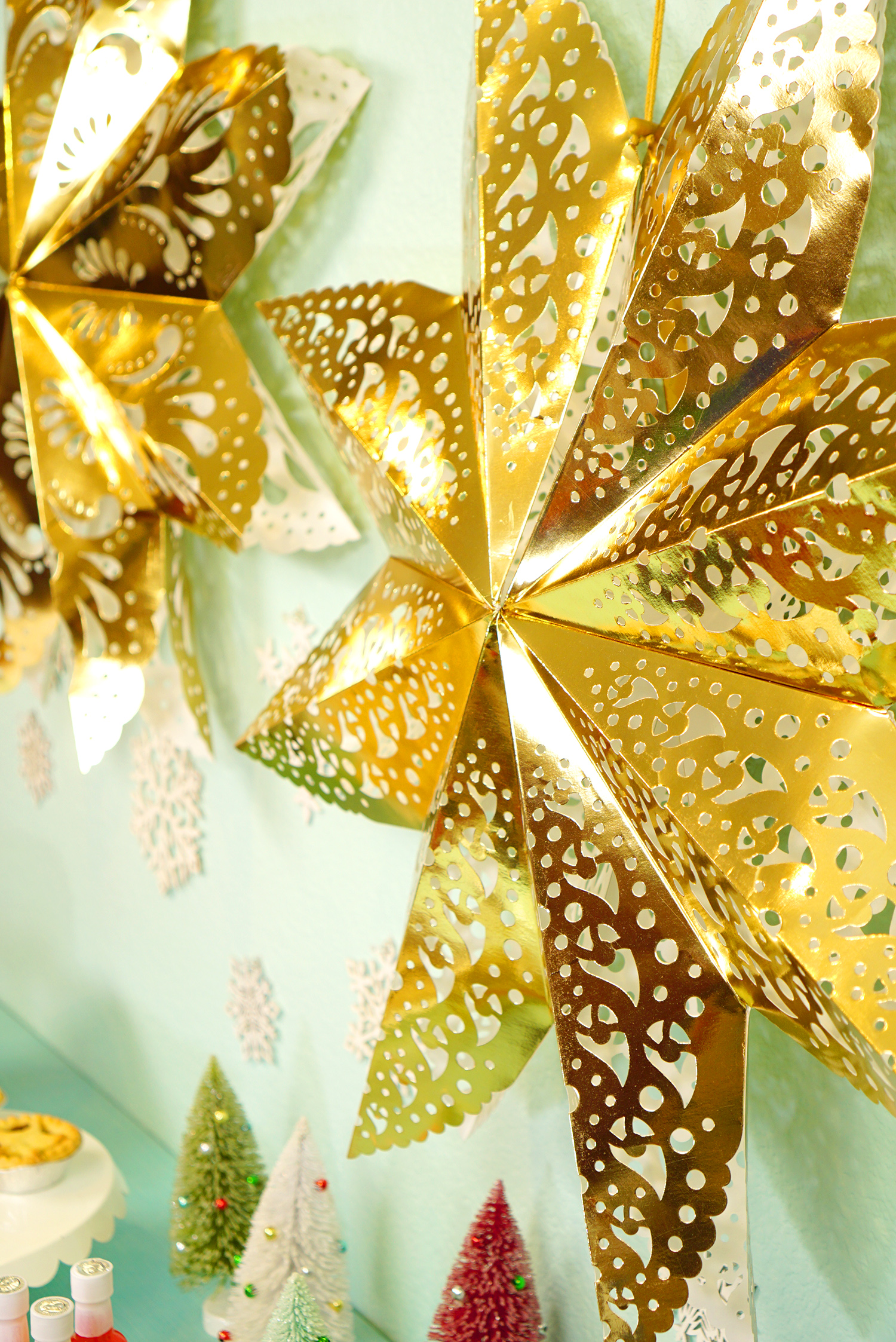 gold paper star lanterns 