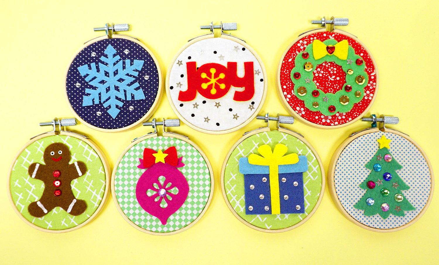 holiday christmas ornaments made from embroidery hoops